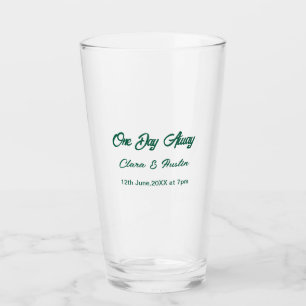 Repetitie diner één dag voor de bruiloft glas