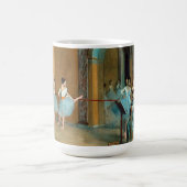 repetitie op de Foyer of the Opera La Rue Koffiemok (Center)