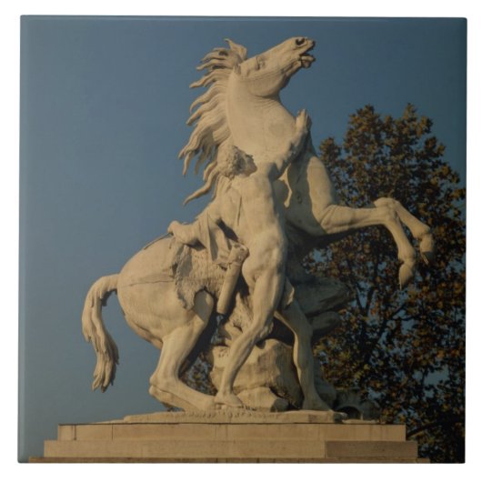 Replica van een van de twee oorspronkelijke "Marly Tegeltje (Voorkant)