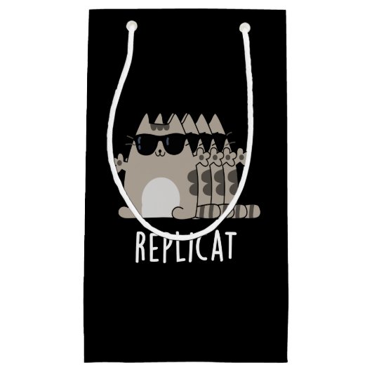 Replicat Funny Replicated Cat Pun Dark BG Klein Cadeauzakje (Voorkant)