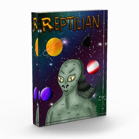 Reptilian Alien met buitenruimte Fotoblokken (Links)