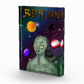 Reptilian Alien met buitenruimte Fotoblokken (Rechts)