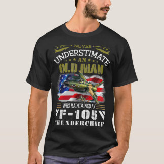 Republiek F105 ThunderChief F105 Bomber f105 Thud  T-shirt