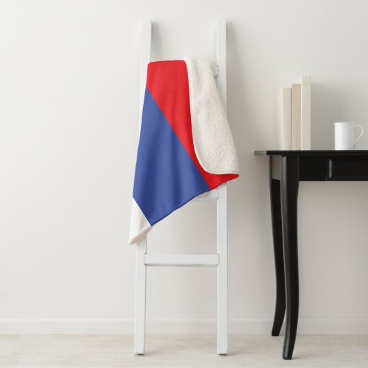 Republika Srpska Flag Sherpa Deken (In situ)