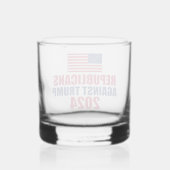 Republikeinen tegen Trump 2024 Verkiezingen Whisky Glas (Achterkant)