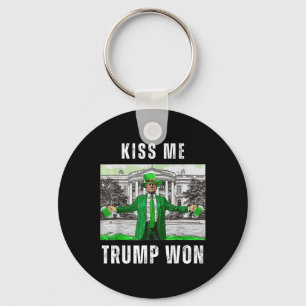 Republikeinse St Patrick's Day Kiss Me Trump won v Sleutelhanger