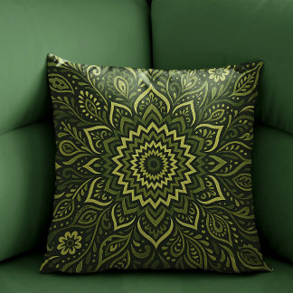 Resilience of the Army Grown Throw Pillow Kussen