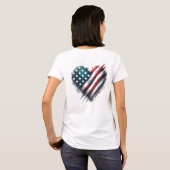 Resilient American Heart - Distressed Flag Design T-shirt (Achterkant volledig)
