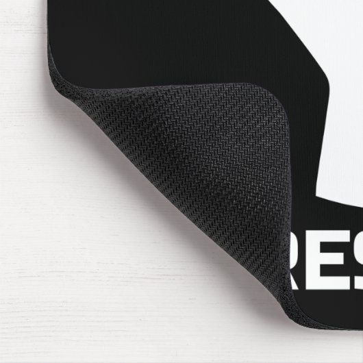 Resist met vuist - in wit muismat (Hoek)