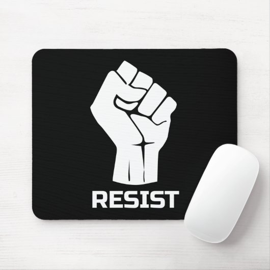 Resist met vuist - in wit muismat (Met muis)