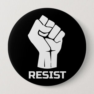 Resist met vuist - in wit ronde button 4,0 cm