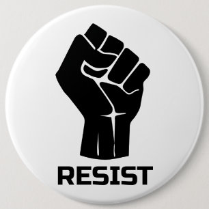 Resist met vuist - in zwart ronde button 6,0 cm