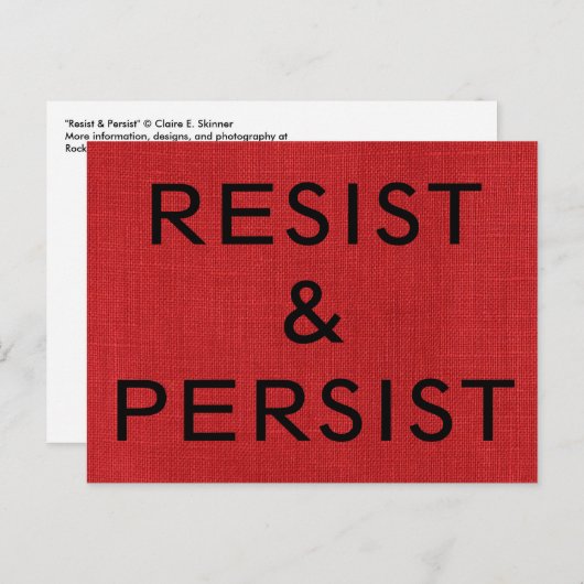 Resist & Persistent, zwarte tekst op rood linnen F Briefkaart (Voorkant / Achterkant)
