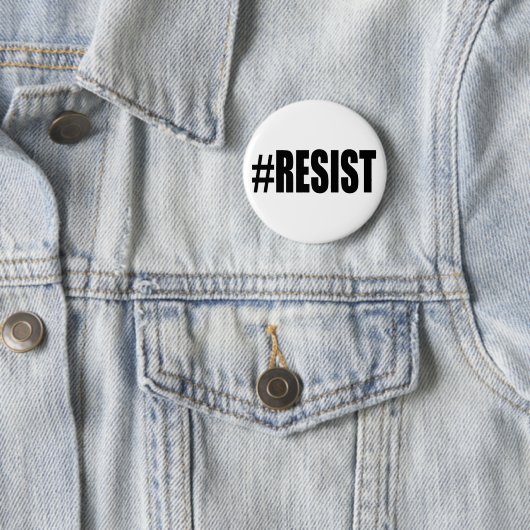 #RESIST RONDE BUTTON 5,7 CM (In situ)
