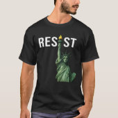 RESIST: Statue of Liberty T-Shirt (Voorkant)
