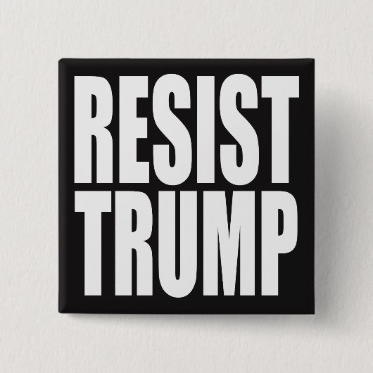 "RESIST TRUMP" VIERKANTE BUTTON 5,1 CM (Voorkant)
