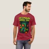 “Respawn Mode On – Pixel Gamer Girl T-Shirt” T-shirt (Voorkant volledig)