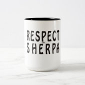 "Respect de Sherpa" bergbeklimming Tweekleurige Koffiemok (Center)