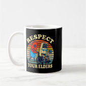 Respect Your Elders Gaming Control Retro Funny Gam Koffiemok (Links)