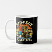 Respect Your Elders Retro Gaming Funny Controller Koffiemok (Links)