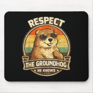 Respecteer De Grondeekhoorn Hij Weet Het – Grappig Muismat