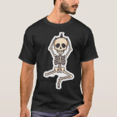 Restin in Pose Funny Skeleton Yoga Halloween Desig T-shirt (Voorkant)