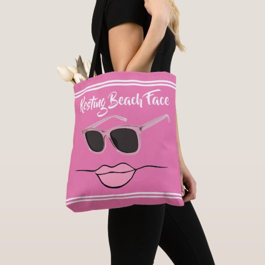 Resting Beach Face Hot Pink Tote Bag (Dichtbij)