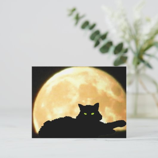 Resting Black Cat and Full Moon Briefkaart (Staand voorkant)