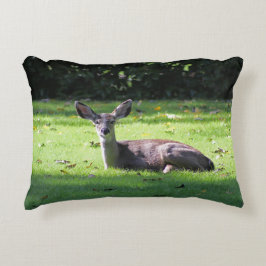 Resting Deer Accent Pillow Accent Kussen