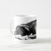 Resting Pitbull Mix Zwart-wit Mok (Voorkant links)