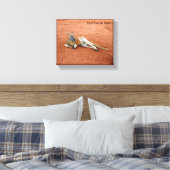 Resting Red Kangaroo Buck Canvas Afdruk (Insitu (Slaapkamer))