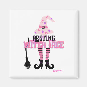 Resting Witch Face Halloween Broomstick Magneet