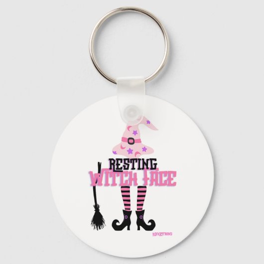 Resting Witch Face Halloween Broomstick Sleutelhanger (Voorkant)