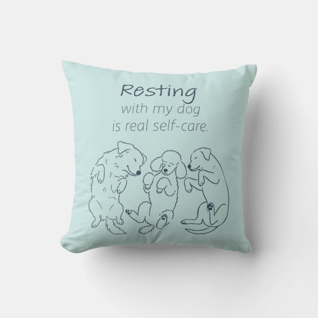 Resting With My Dog - Self-Care Ice Blue Kussen (Voorkant)