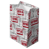 Restitutiestempel op het 1040 IRS-formulier Medium Cadeauzakje (Achterkant Gekanteld)