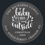 Retouradres Christmas Boho Chalkboard Ronde Sticker<br><div class="desc">Feestelijke boho Christmas feestdagen retourneren adreslabels voor u om te personaliseren met uw eigen bericht,  jaar,  familienaam en adresgegevens op een krijtbordachtergrond. Ontworpen door Thisnotme©</div>