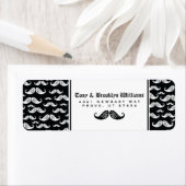 Retouretiket | Modern Script Mustache Boy Etiket (Insitu)