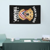 Retriever Zelfs Mijn Hond Loves Trump USA Vlag Spandoek (Beurs)