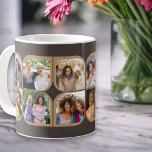 Retro 12 Foto Pinwheels Flower Petal Brown Koffiemok<br><div class="desc">Stijlvolle foto-mok in twee toonbruin met retrofotocollage. Het fotomalplaatje is opstelling voor u om 12 van uw favoriete foto's toe te voegen, die automatisch in de vormen van de bloempel worden getoond. Als u om het even welk probleem met de plaatsing van het afbeelding hebt, probeer bebouwend uw foto aan...</div>