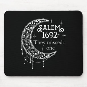 Retro 1692 Ze misten een heks Salem 1692 Hallow Muismat