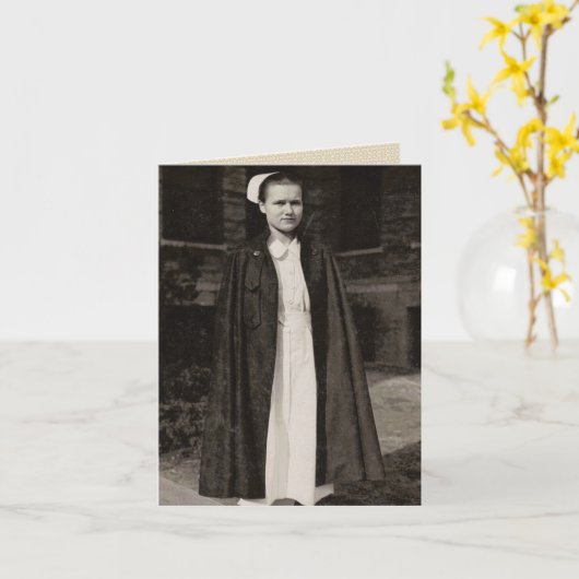 Retro 1930s verpleegster kaart (Gele Bloem)