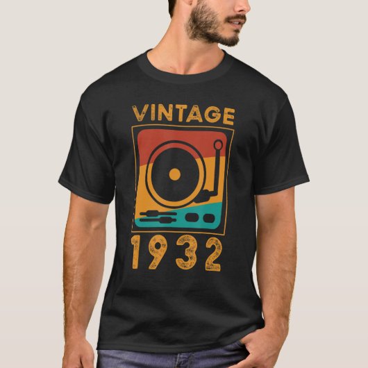 Retro 1932 90th Birthday Record Player T-shirt (Voorkant)