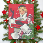 Retro 1950 kerstwinkelmeisje  feestdagen kaart<br><div class="desc">Deze medio-eeuwse  kaart is voorzien van een modieuze dame uit 1950 met een witte bontjas,  zwarte handschoenen en pet met kerstcadeaus en een feestelijke baard. Het gevoel in de kaart zegt: "Beste wensen voor een fantastisch vakantieseizoen en gelukkig nieuwjaar!" en kan worden gewijzigd of bewerkt.</div>