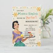 Retro 1950's Houseechtgenote Bridal Shower Invitat Kaart (Staand voorkant)