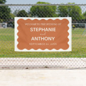 Retro 1950s Wavy Edge Terracotta Wedding Spandoek (Insitu)