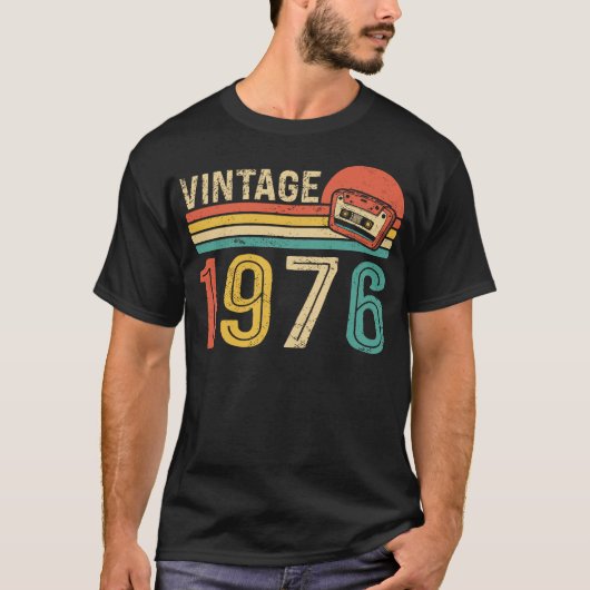 Retro 1976 Birthday Music Cassette Tape 50th Bday T-shirt (Voorkant)
