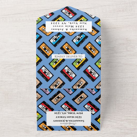 Retro  1980s Cassette Pattern Wedding All In One Uitnodiging (Buitenkant)