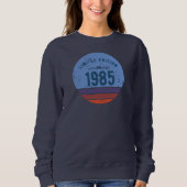 Retro 1985 Sweatshirt | Vintage 80s Aesthetic (Voorkant)
