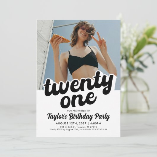 Retro 21e verjaardag uitnodiging | eenentwintig (Staand voorkant)