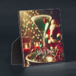 Retro 50s Santa Christmas Green Martini Fotoplaat<br><div class="desc">Welcome to my Mid Century Fantasy World! Designs in this store are born of growing up in a Mid Century home complete with Martini loving parents. Break out the cocktails. Merging fact with fantasy within Mid Century Modern, Jazz, Retro Futuristic, Atomic and Space Age Designs.</div>